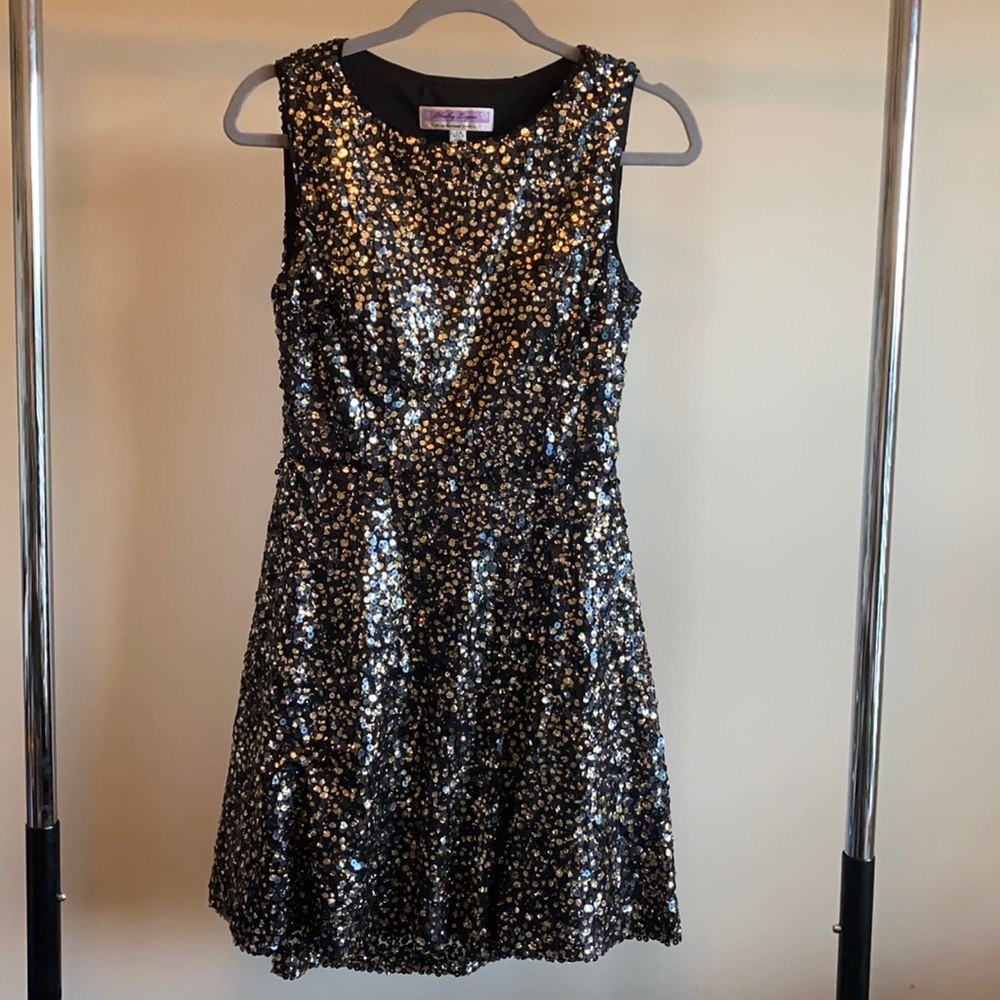 Black & Gold Sequin Minidress - Size 7/8